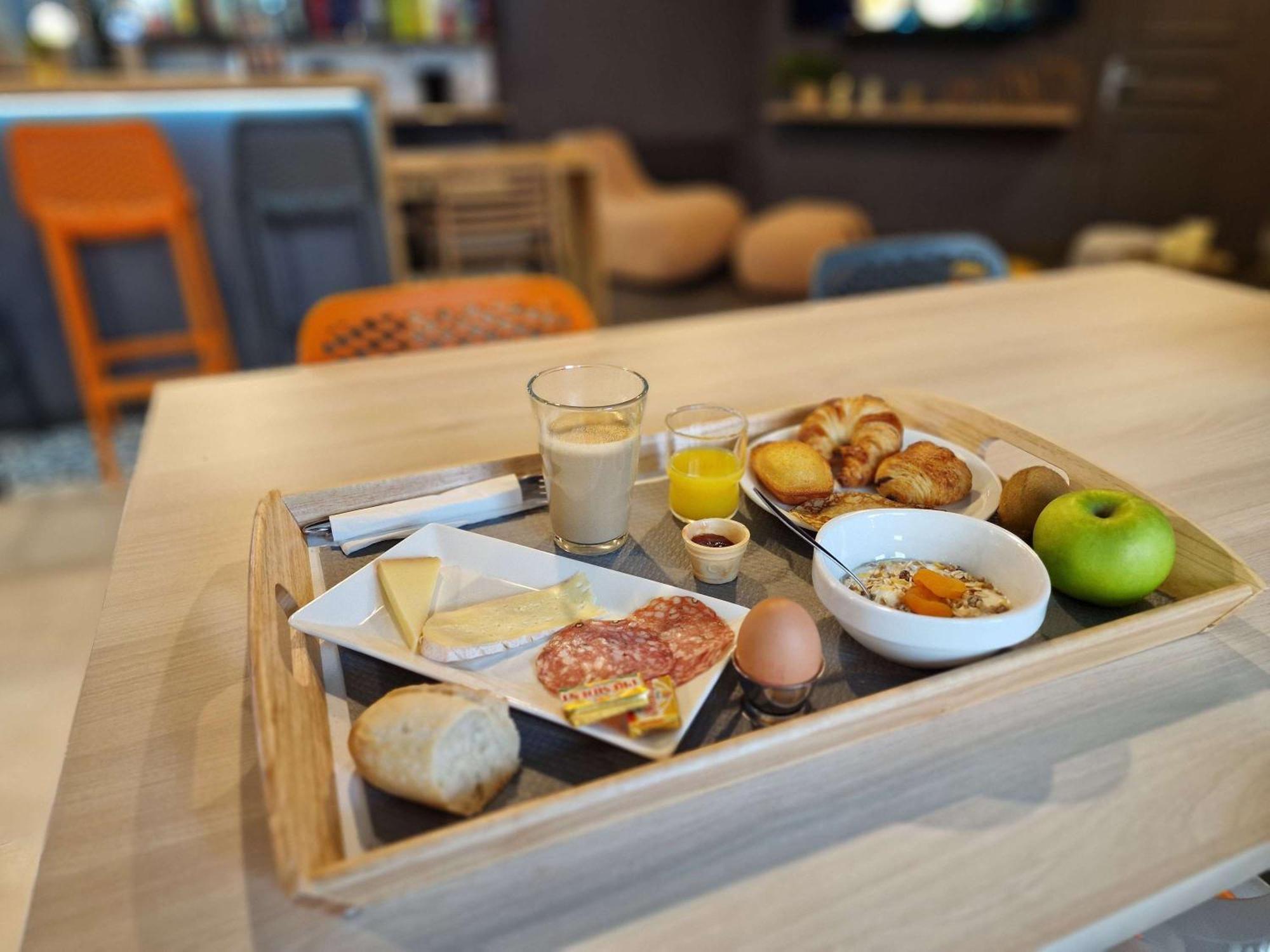 Ibis Rambouillet Hotel Ngoại thất bức ảnh